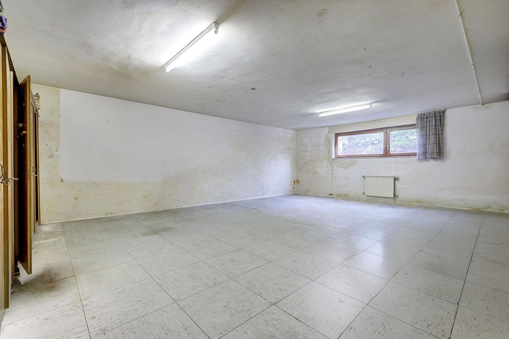 Prodej domu 290 m², pozemek 546 m², Mainz, Porýní-Falc Prodej domu 290 m², pozemek 546 m², Mainz, Porýní-Falc