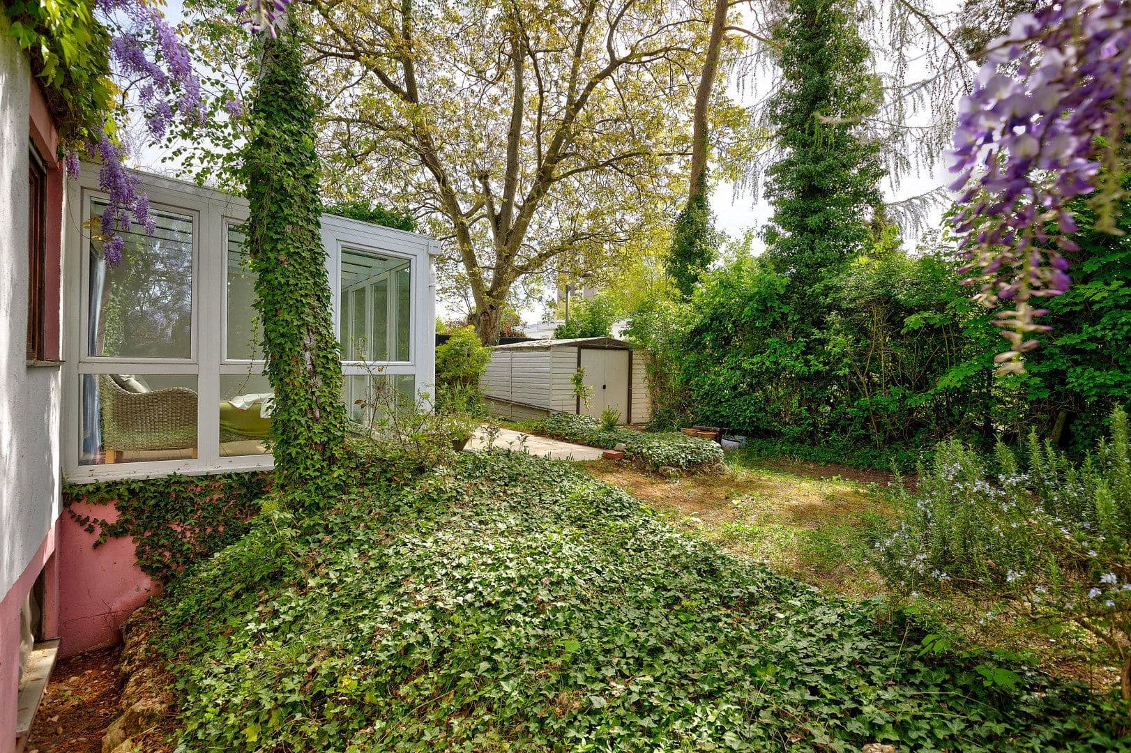 Prodej domu 290 m², pozemek 546 m², Mainz, Porýní-Falc Prodej domu 290 m², pozemek 546 m², Mainz, Porýní-Falc