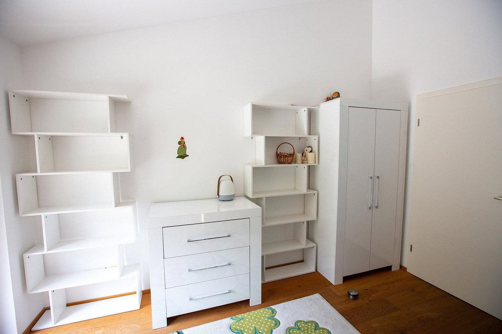 Pronájem domu 174 m², pozemek 500 m², Wörthsee, Bavorsko Pronájem domu 174 m², pozemek 500 m², Wörthsee, Bavorsko