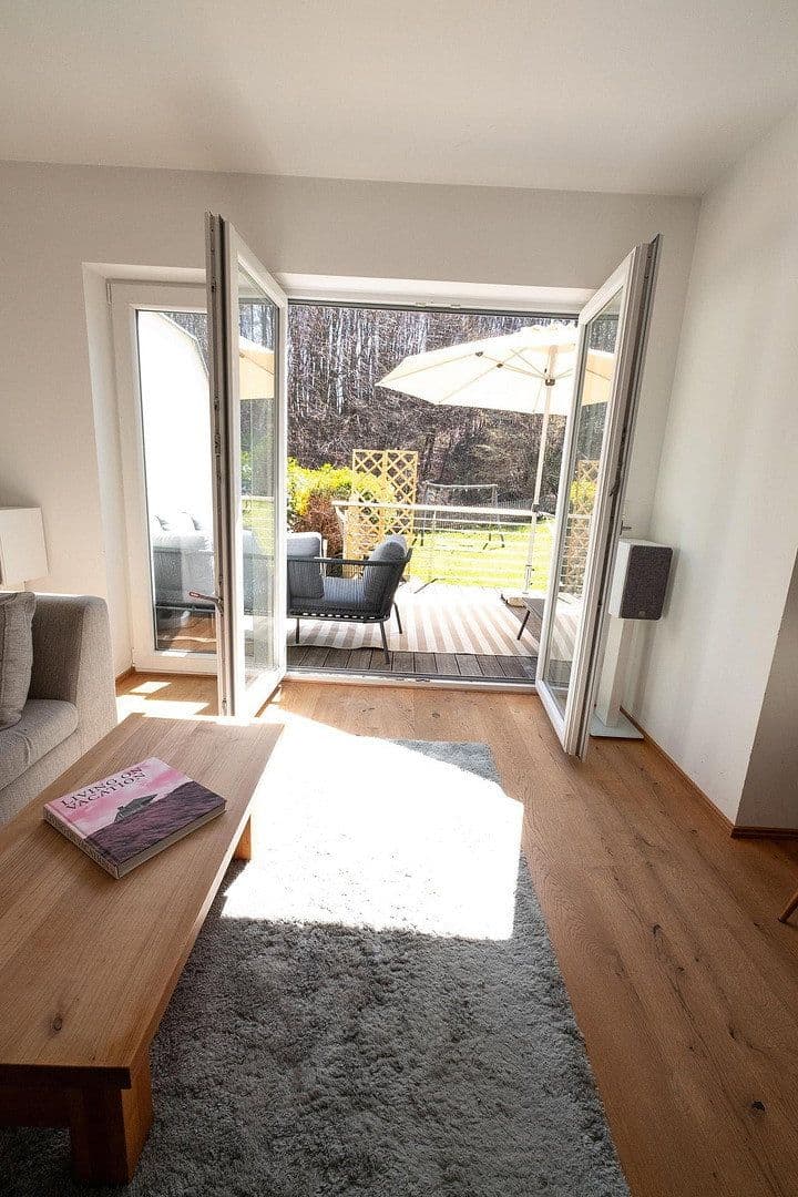 Pronájem domu 174 m², pozemek 500 m², Wörthsee, Bavorsko Pronájem domu 174 m², pozemek 500 m², Wörthsee, Bavorsko