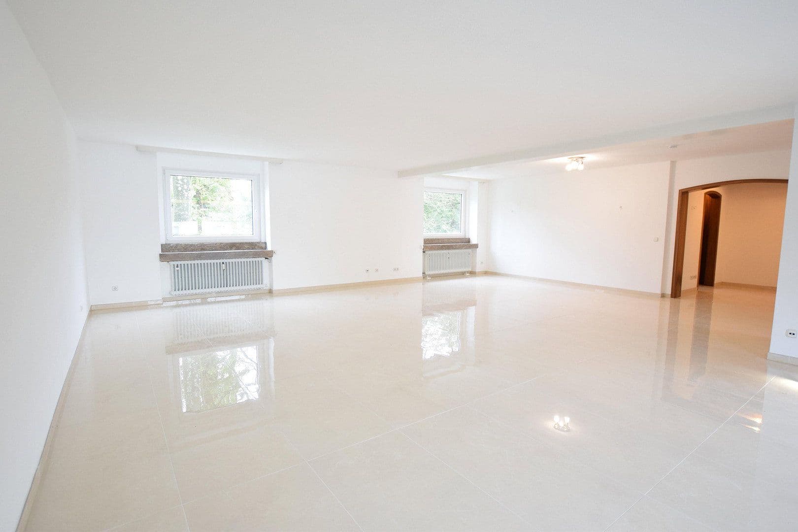 Prodej bytu 3+1 135 m², Bergisch Gladbach, Severní Porýní-Vestfálsko Prodej bytu 3+1 135 m², Bergisch Gladbach, Severní Porýní-Vestfálsko