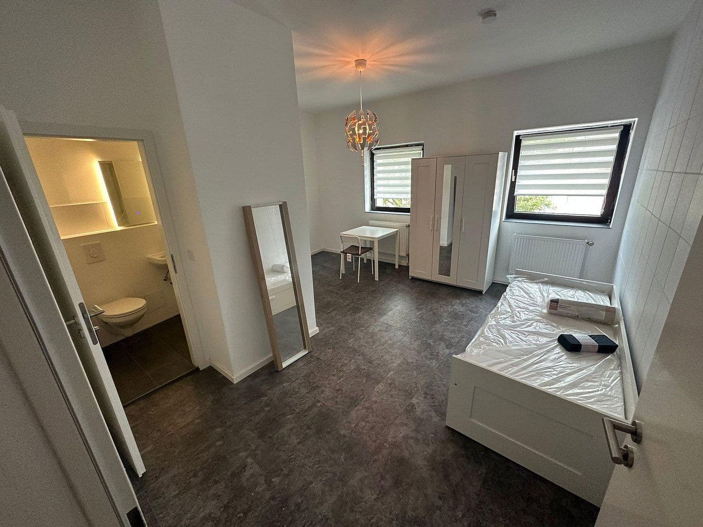 Pronájem bytu 1+1 24 m², Berlin, Berlín Pronájem bytu 1+1 24 m², Berlin, Berlín