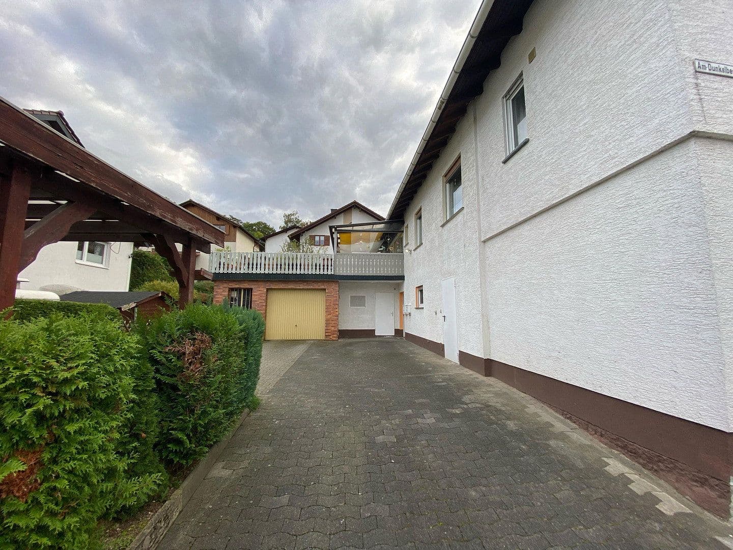 Prodej domu 261 m², pozemek 720 m², Am Dunkelberg 2, Heppenheim, Hessen Prodej domu 261 m², pozemek 720 m², Am Dunkelberg 2, Heppenheim, Hessen