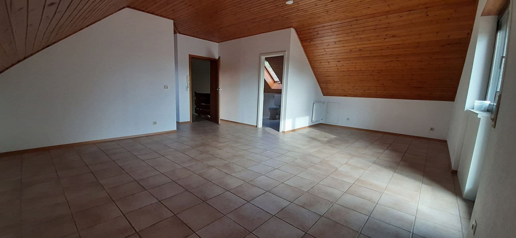 Pronájem bytu 1+1 45 m², Erzbergstrasse 25c, Fürth, Hessen Pronájem bytu 1+1 45 m², Erzbergstrasse 25c, Fürth, Hessen