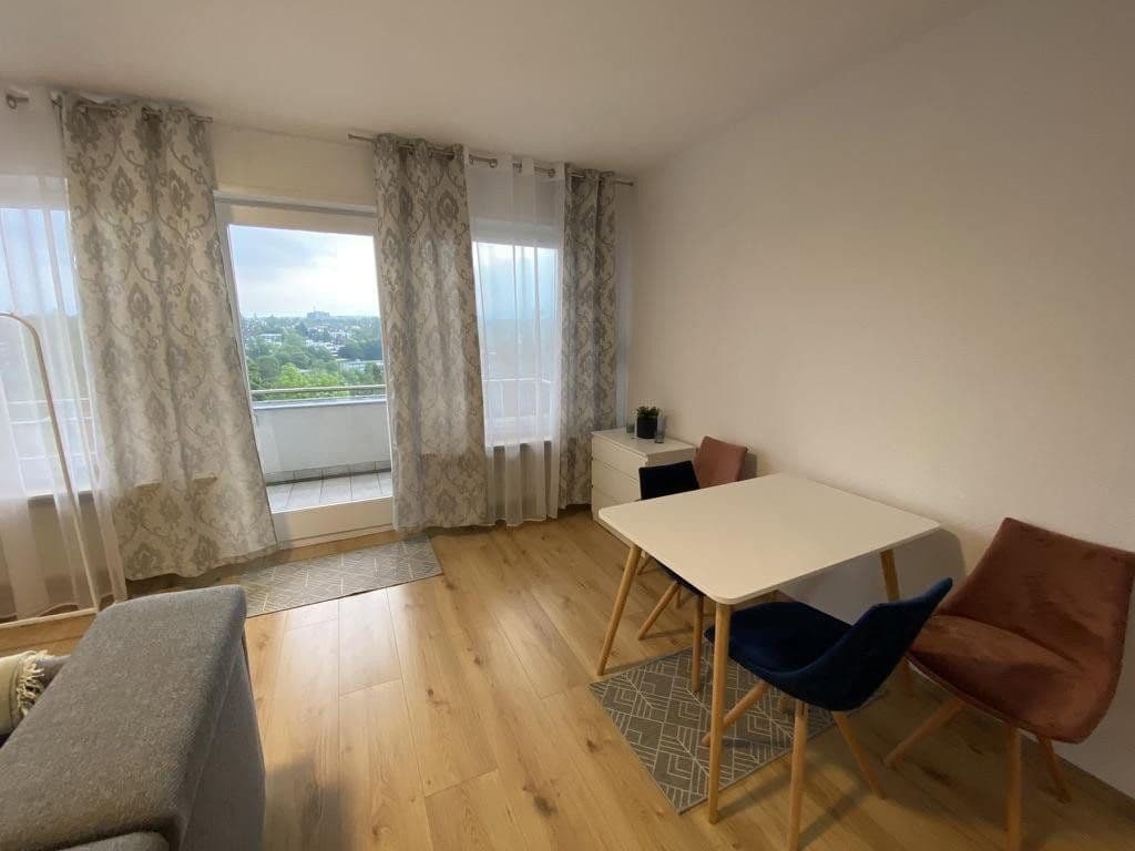 Pronájem bytu 1+1 42 m², Kapellenstraße 64a, Wiesbaden, Hessen Pronájem bytu 1+1 42 m², Kapellenstraße 64a, Wiesbaden, Hessen