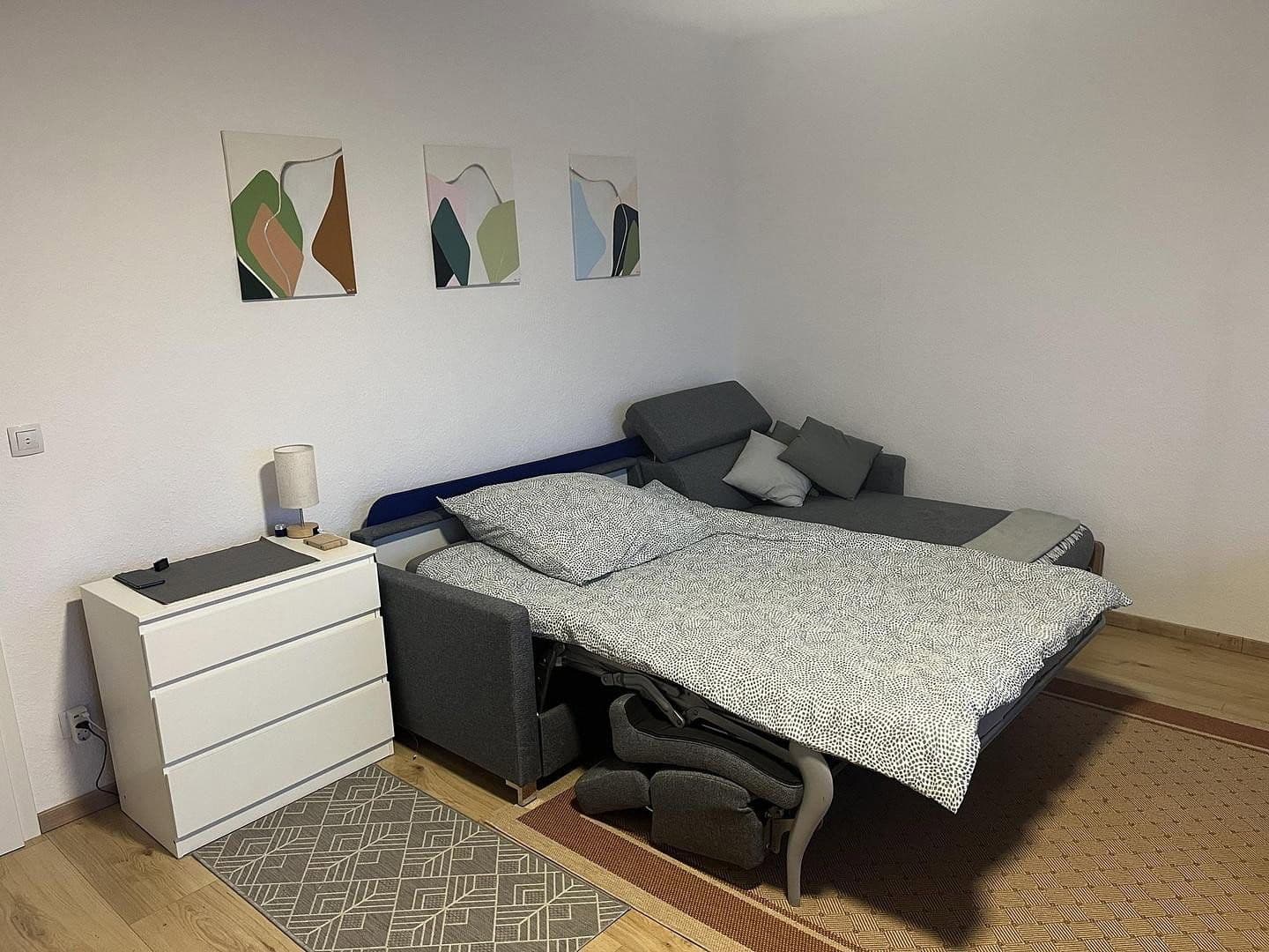 Pronájem bytu 1+1 42 m², Kapellenstraße 64a, Wiesbaden, Hessen Pronájem bytu 1+1 42 m², Kapellenstraße 64a, Wiesbaden, Hessen
