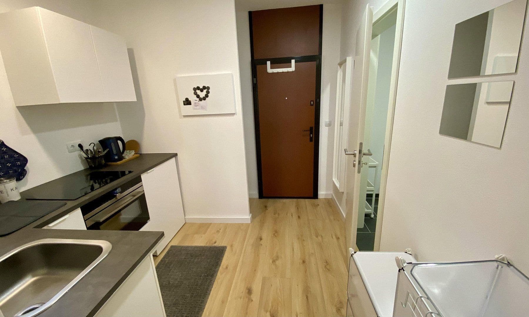 Pronájem bytu 1+1 42 m², Kapellenstraße 64a, Wiesbaden, Hessen Pronájem bytu 1+1 42 m², Kapellenstraße 64a, Wiesbaden, Hessen