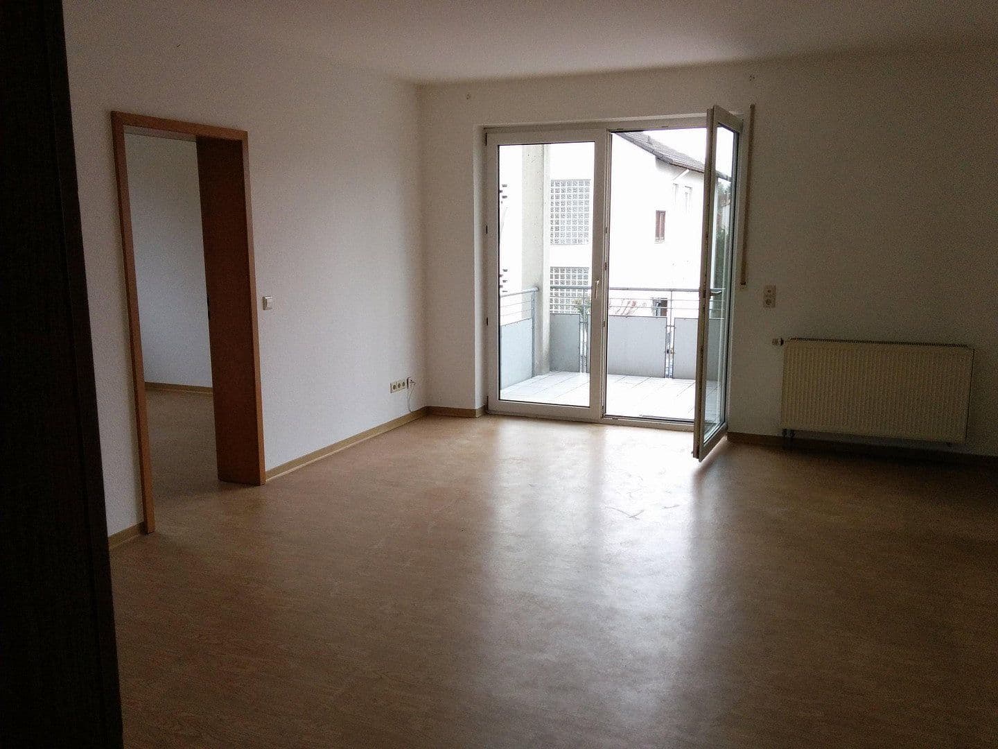 Pronájem bytu 3+1 80 m², Pestalozzistraße 15, Langen, Hessen Pronájem bytu 3+1 80 m², Pestalozzistraße 15, Langen, Hessen