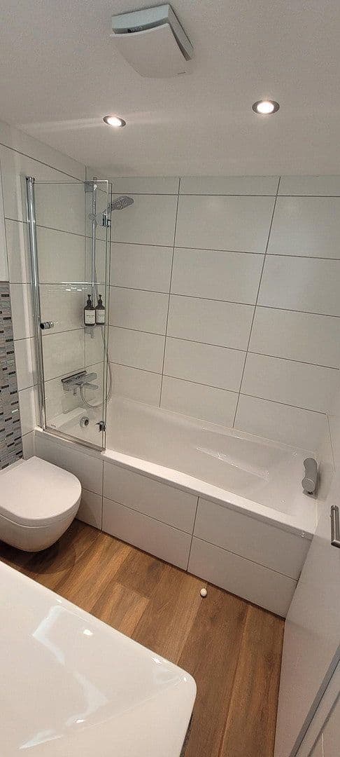 Pronájem bytu 2+1 65 m², Kiel, Šlesvicko-Holštýnsko Pronájem bytu 2+1 65 m², Kiel, Šlesvicko-Holštýnsko