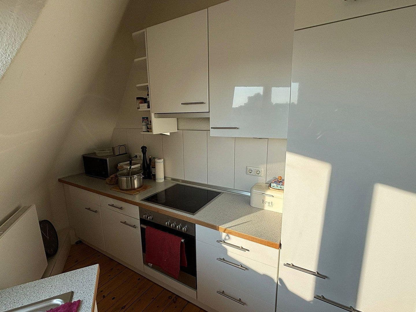 Pronájem bytu 3+1 90 m², Hamburg, Hamburg Pronájem bytu 3+1 90 m², Hamburg, Hamburg