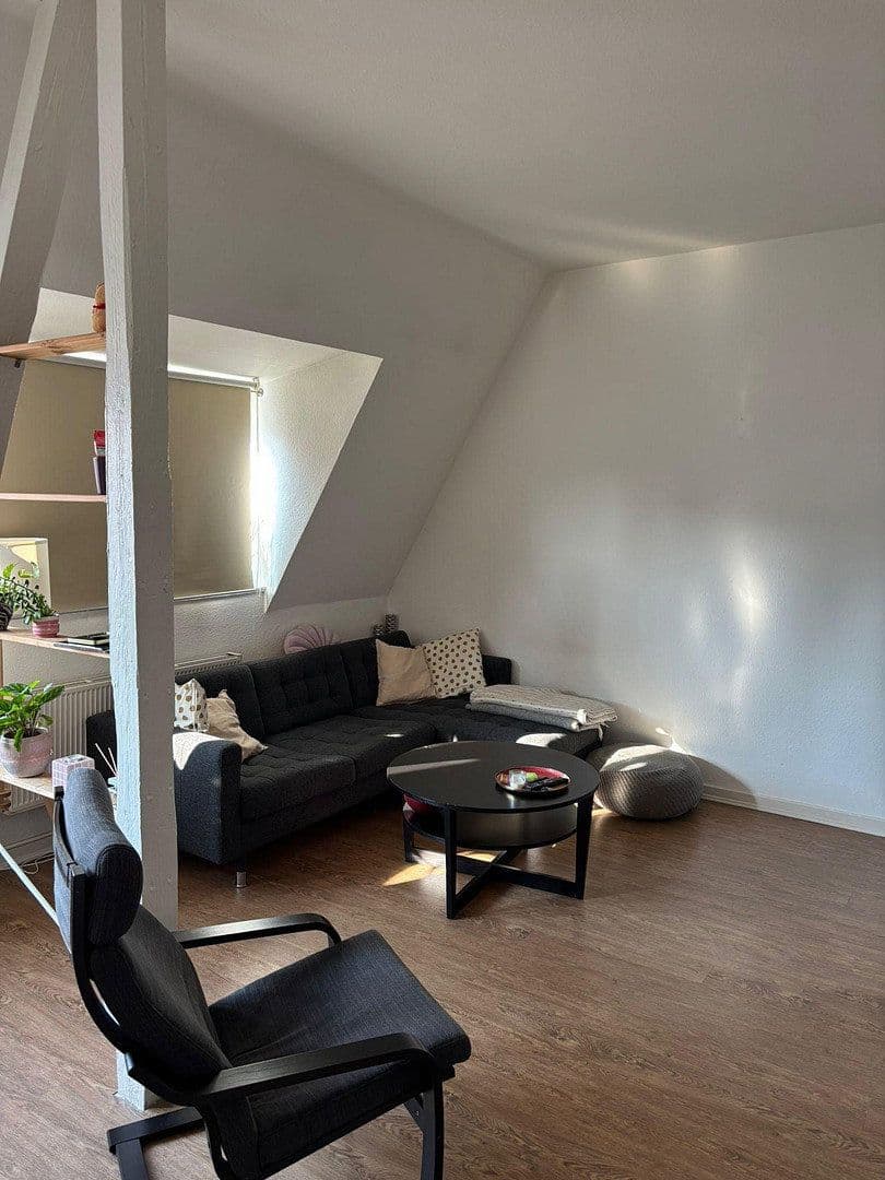 Pronájem bytu 3+1 90 m², Hamburg, Hamburg Pronájem bytu 3+1 90 m², Hamburg, Hamburg