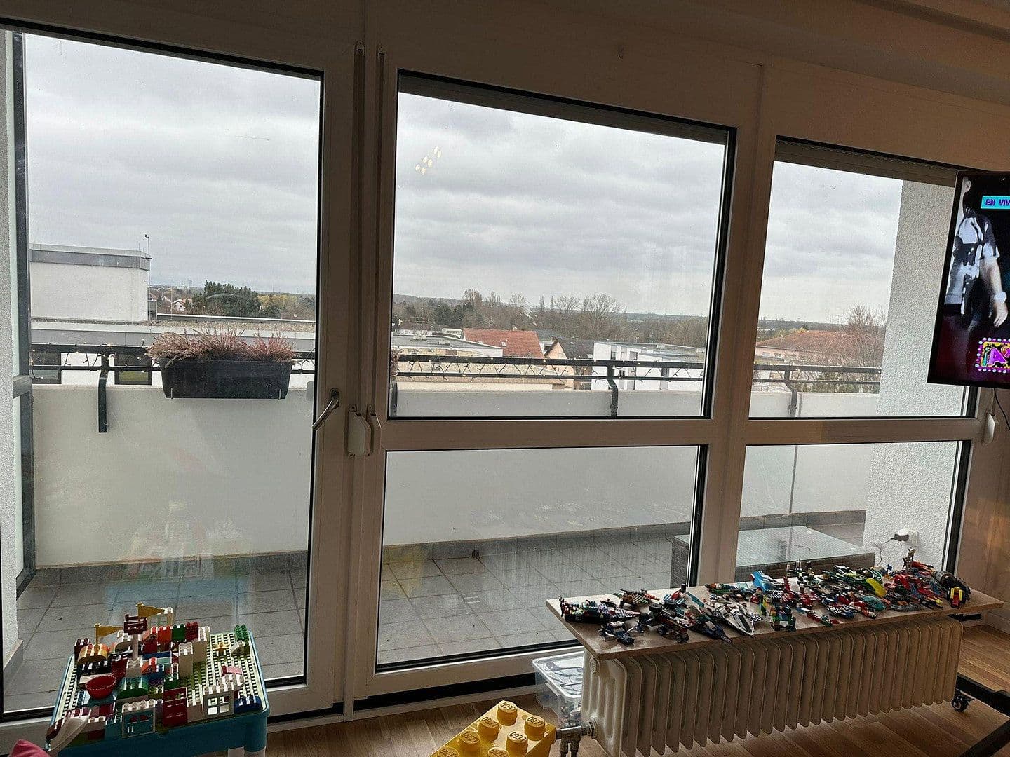 Pronájem bytu 4+1 97 m², Bachfeld 10, Lampertheim, Hessen Pronájem bytu 4+1 97 m², Bachfeld 10, Lampertheim, Hessen
