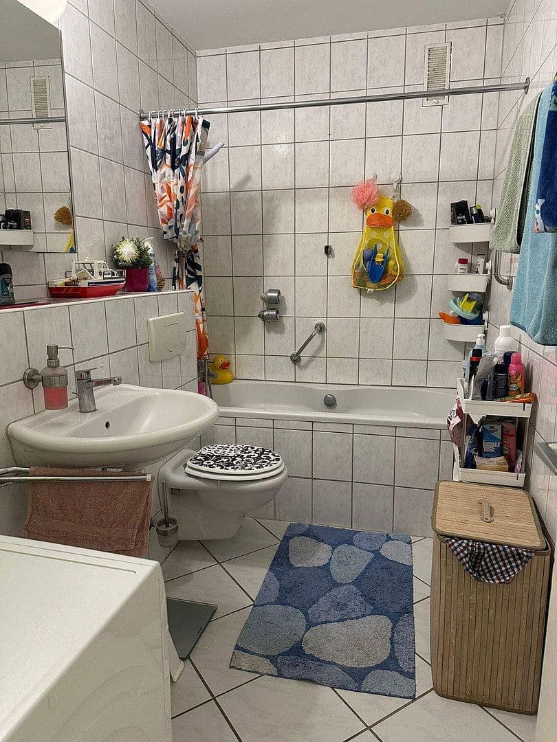 Pronájem bytu 4+1 97 m², Bachfeld 10, Lampertheim, Hessen Pronájem bytu 4+1 97 m², Bachfeld 10, Lampertheim, Hessen