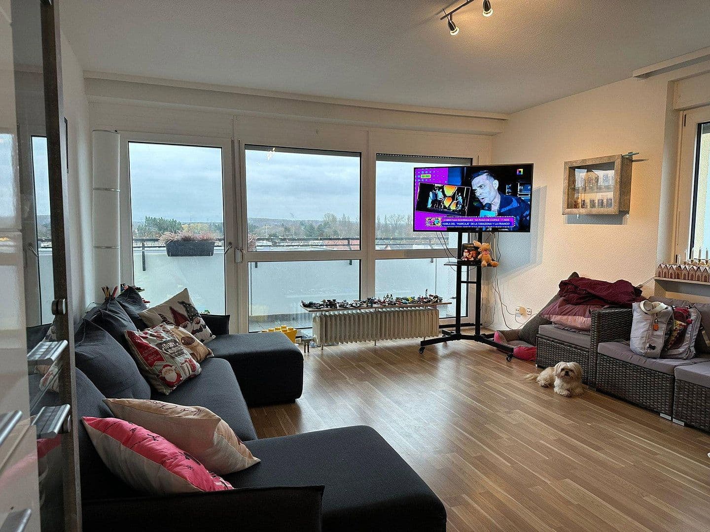 Pronájem bytu 4+1 97 m², Bachfeld 10, Lampertheim, Hessen Pronájem bytu 4+1 97 m², Bachfeld 10, Lampertheim, Hessen