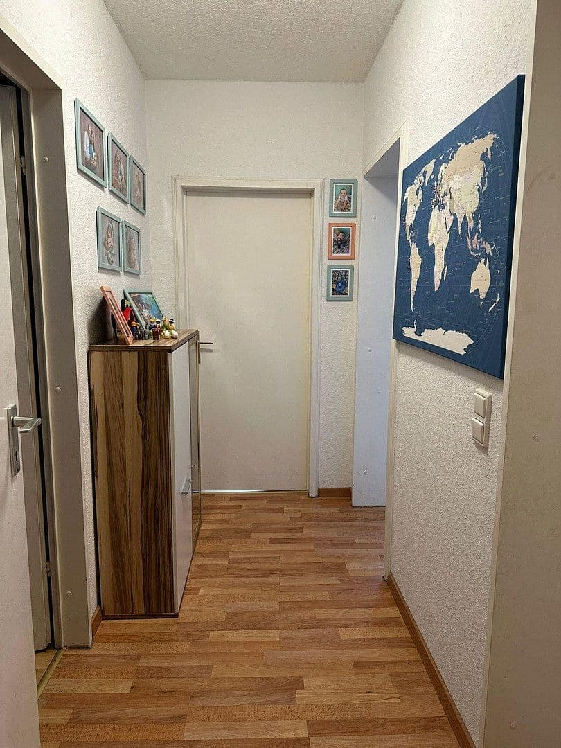 Pronájem bytu 4+1 97 m², Bachfeld 10, Lampertheim, Hessen Pronájem bytu 4+1 97 m², Bachfeld 10, Lampertheim, Hessen