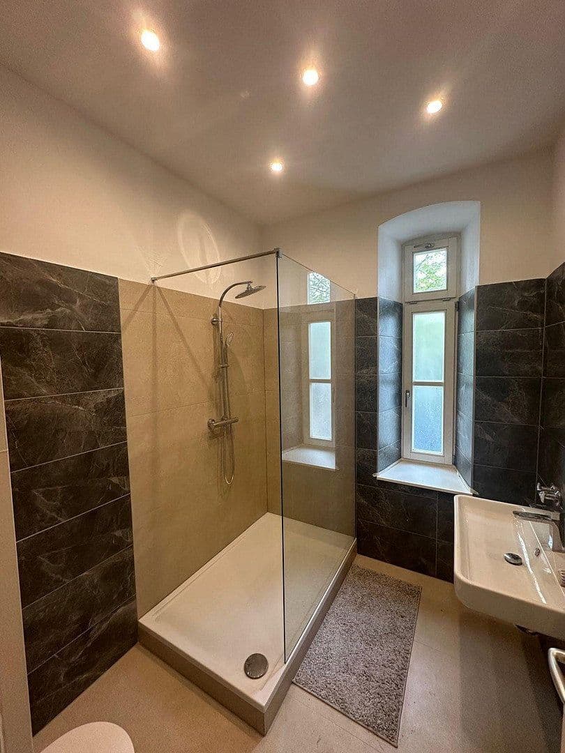 Prodej domu 392 m², pozemek 808 m², Ingolstadt, Bavorsko Prodej domu 392 m², pozemek 808 m², Ingolstadt, Bavorsko