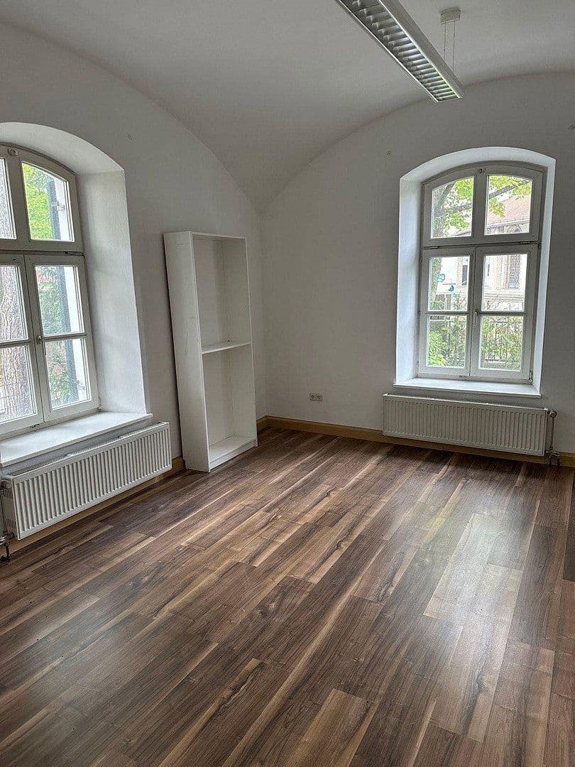 Prodej domu 392 m², pozemek 808 m², Ingolstadt, Bavorsko Prodej domu 392 m², pozemek 808 m², Ingolstadt, Bavorsko