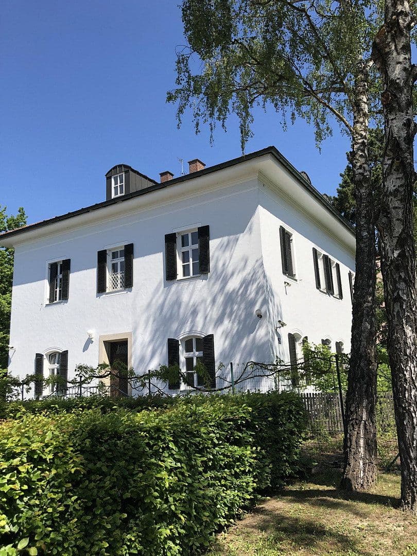 Prodej domu 392 m², pozemek 808 m², Ingolstadt, Bavorsko Prodej domu 392 m², pozemek 808 m², Ingolstadt, Bavorsko
