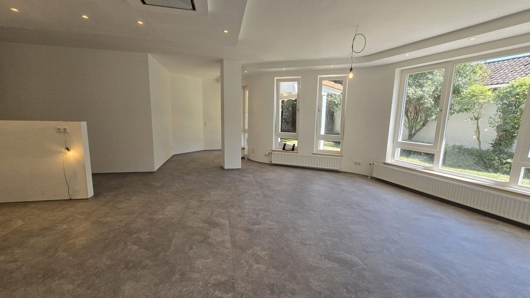 Prodej bytu 4+1 167 m², Dr. Berndl Str. 12, Memmingen, Bavorsko Prodej bytu 4+1 167 m², Dr. Berndl Str. 12, Memmingen, Bavorsko