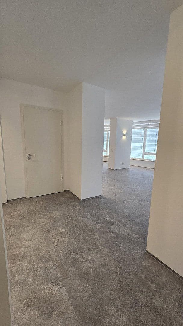 Prodej bytu 4+1 167 m², Dr. Berndl Str. 12, Memmingen, Bavorsko Prodej bytu 4+1 167 m², Dr. Berndl Str. 12, Memmingen, Bavorsko