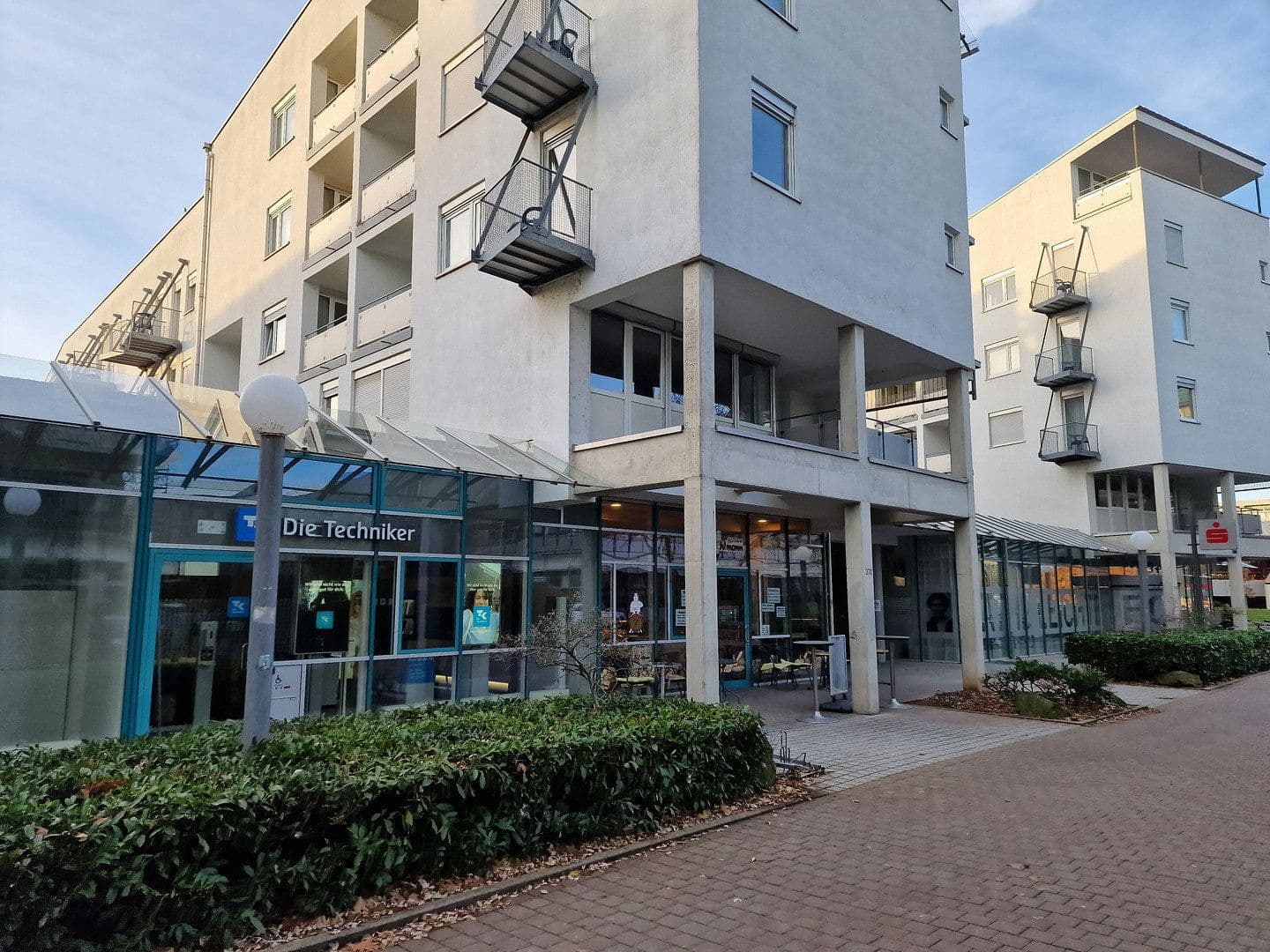 Pronájem bytu 1+1 25 m², Im Neuenheimer Feld 370, Heidelberg, Bádensko-Württembersko Pronájem bytu 1+1 25 m², Im Neuenheimer Feld 370, Heidelberg, Bádensko-Württembersko