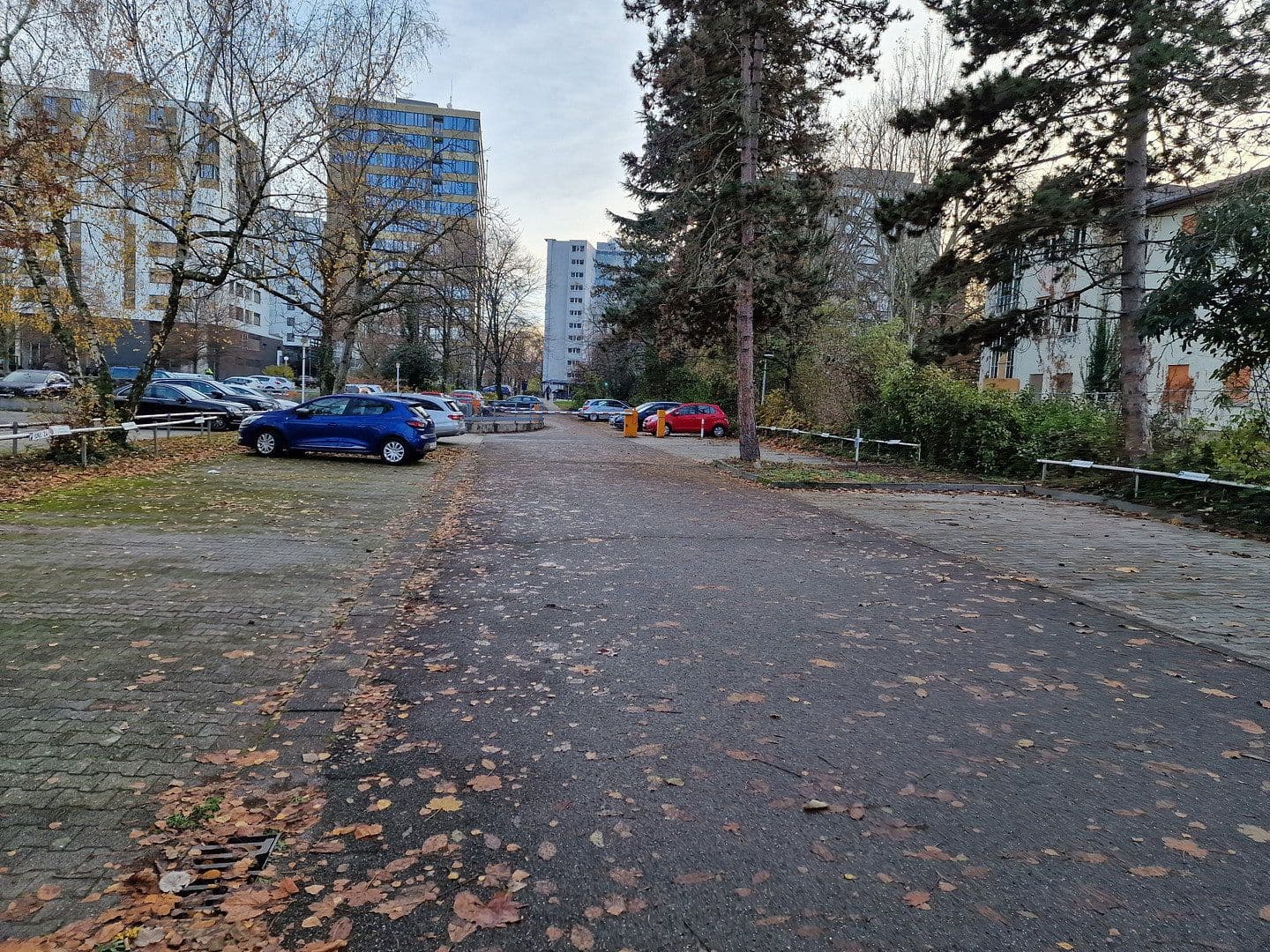 Pronájem bytu 1+1 25 m², Im Neuenheimer Feld 370, Heidelberg, Bádensko-Württembersko Pronájem bytu 1+1 25 m², Im Neuenheimer Feld 370, Heidelberg, Bádensko-Württembersko