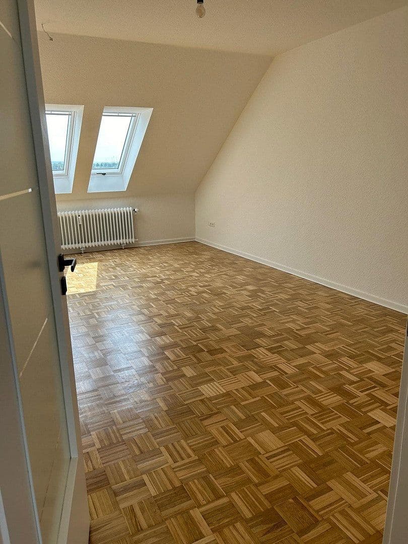 Pronájem bytu 3+1 56 m², Pattensen, Dolní Sasko Pronájem bytu 3+1 56 m², Pattensen, Dolní Sasko