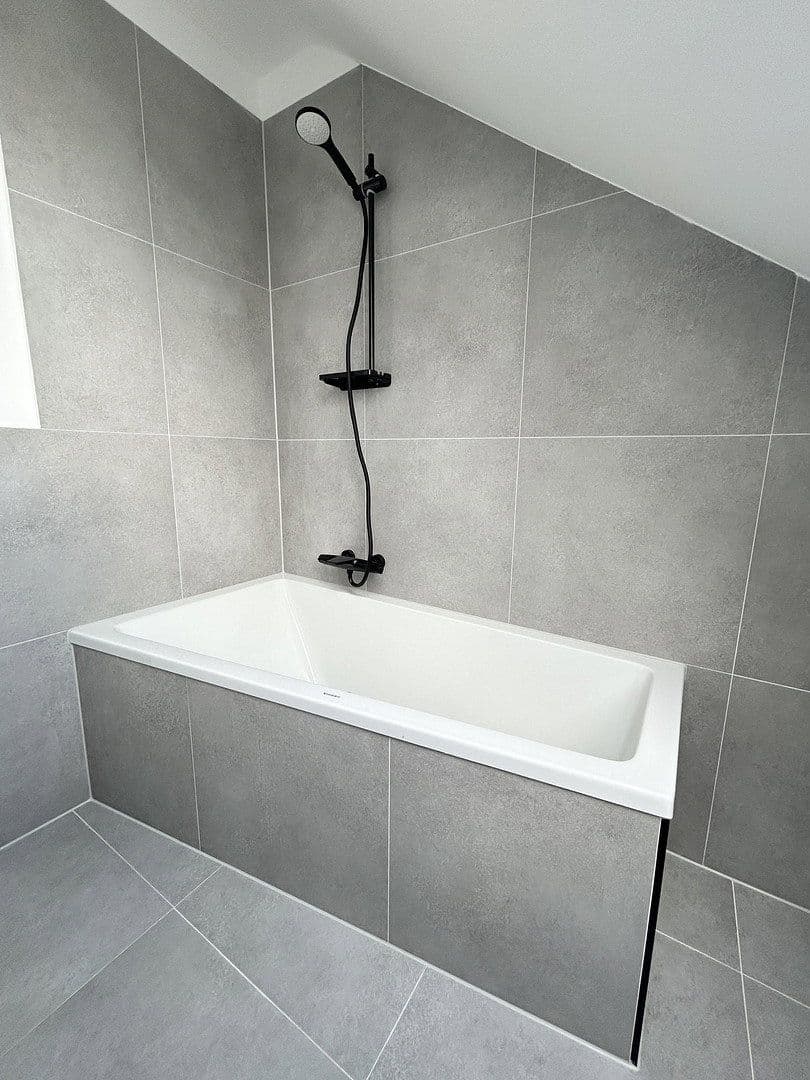 Pronájem bytu 3+1 56 m², Pattensen, Dolní Sasko Pronájem bytu 3+1 56 m², Pattensen, Dolní Sasko