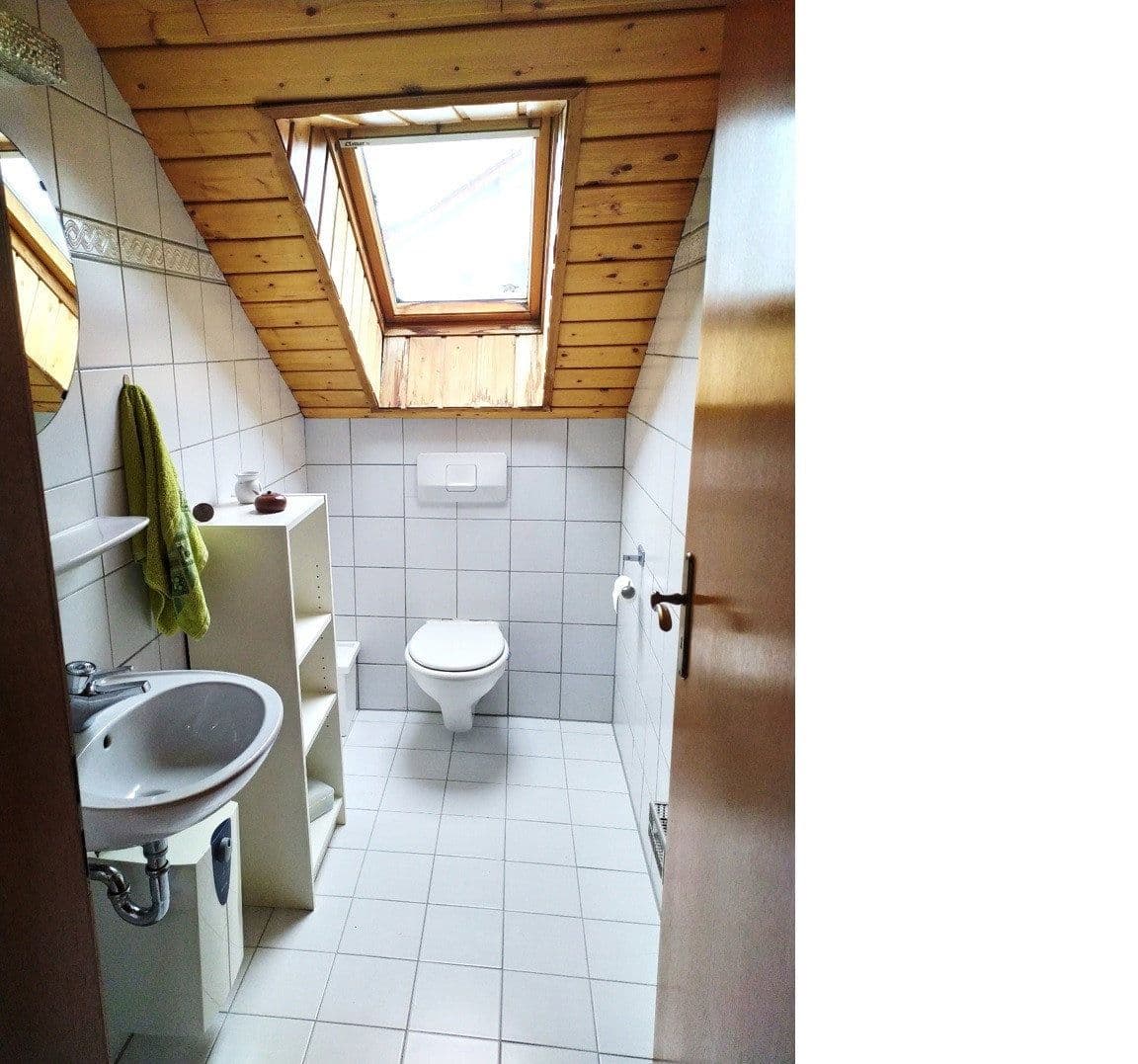Pronájem bytu 3+1 102 m², Leimen, Bádensko-Württembersko Pronájem bytu 3+1 102 m², Leimen, Bádensko-Württembersko
