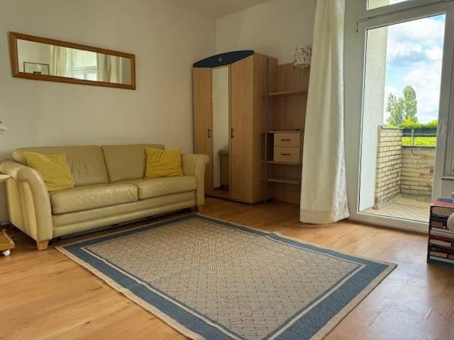 Pronájem bytu 1+1 32 m², Berlin, Berlín Pronájem bytu 1+1 32 m², Berlin, Berlín