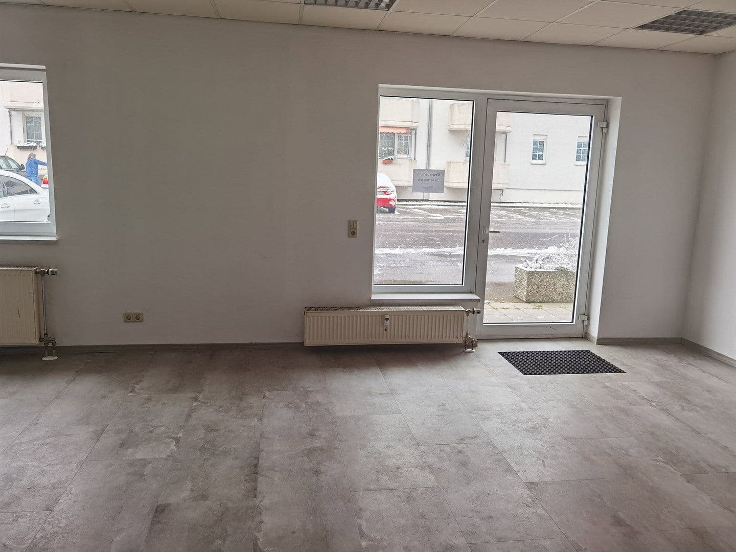 Pronájem kanceláře 40 m², Hauptstraße 12a-c, Meuselwitz, Durynsko Pronájem kanceláře 40 m², Hauptstraße 12a-c, Meuselwitz, Durynsko