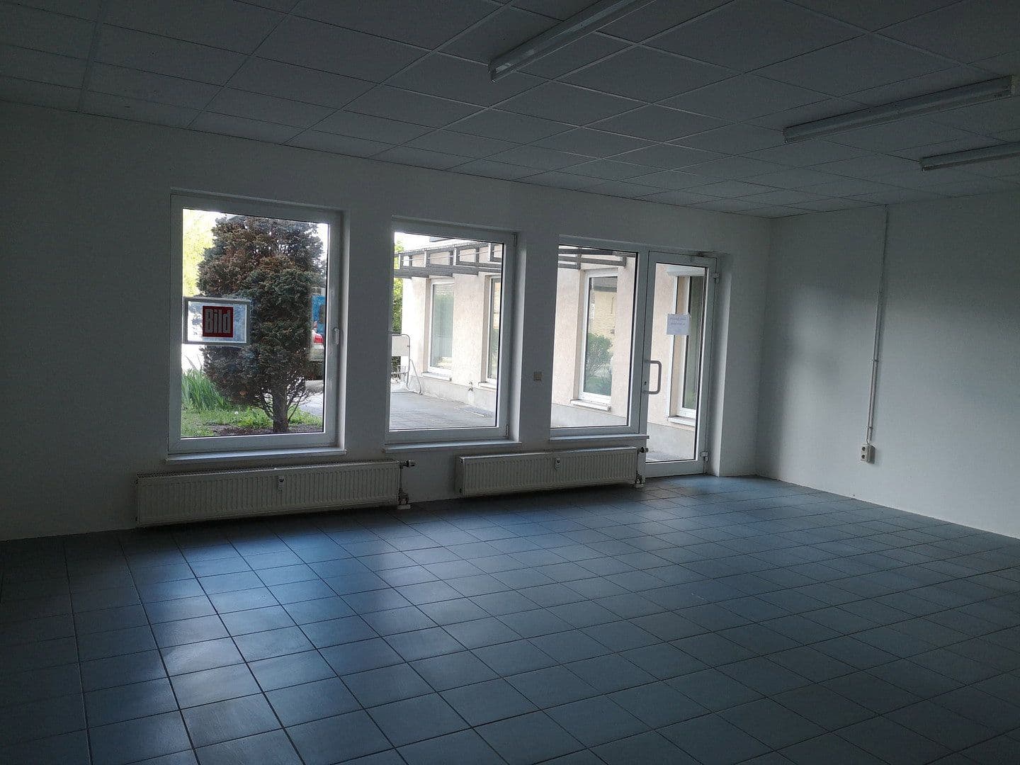 Pronájem kanceláře 40 m², Hauptstraße 12a-c, Meuselwitz, Durynsko Pronájem kanceláře 40 m², Hauptstraße 12a-c, Meuselwitz, Durynsko