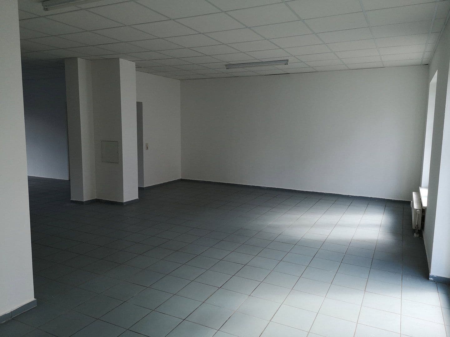 Pronájem kanceláře 40 m², Hauptstraße 12a-c, Meuselwitz, Durynsko Pronájem kanceláře 40 m², Hauptstraße 12a-c, Meuselwitz, Durynsko