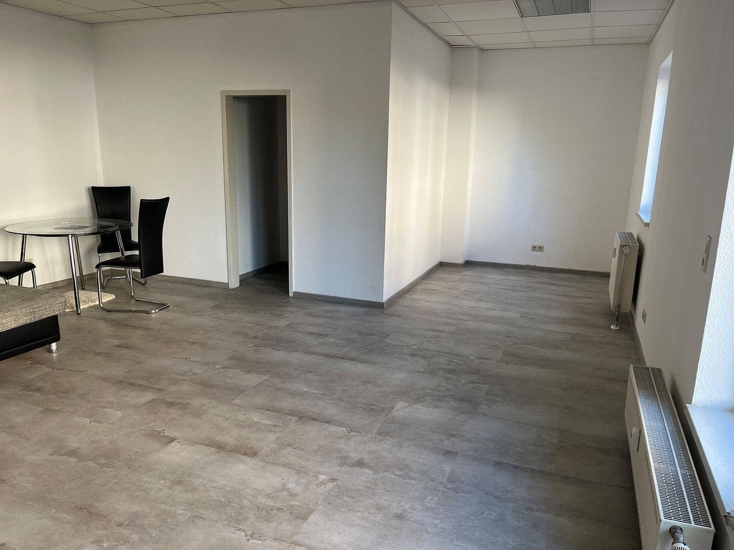 Pronájem kanceláře 40 m², Hauptstraße 12a-c, Meuselwitz, Durynsko Pronájem kanceláře 40 m², Hauptstraße 12a-c, Meuselwitz, Durynsko