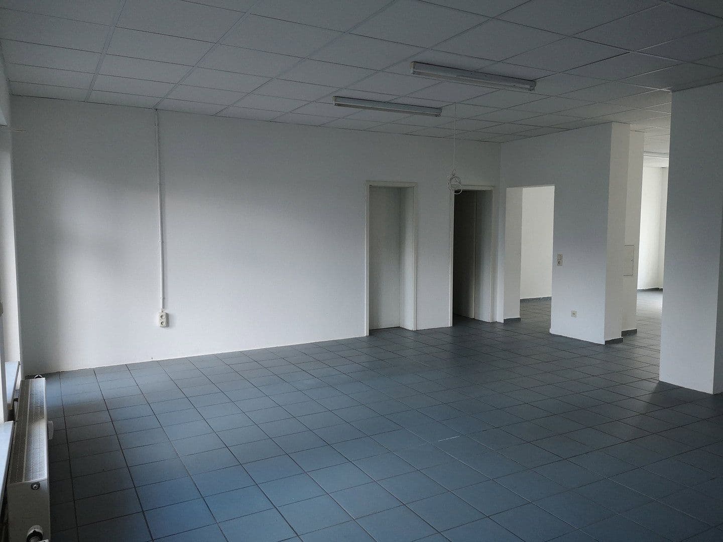 Pronájem kanceláře 40 m², Hauptstraße 12a-c, Meuselwitz, Durynsko Pronájem kanceláře 40 m², Hauptstraße 12a-c, Meuselwitz, Durynsko