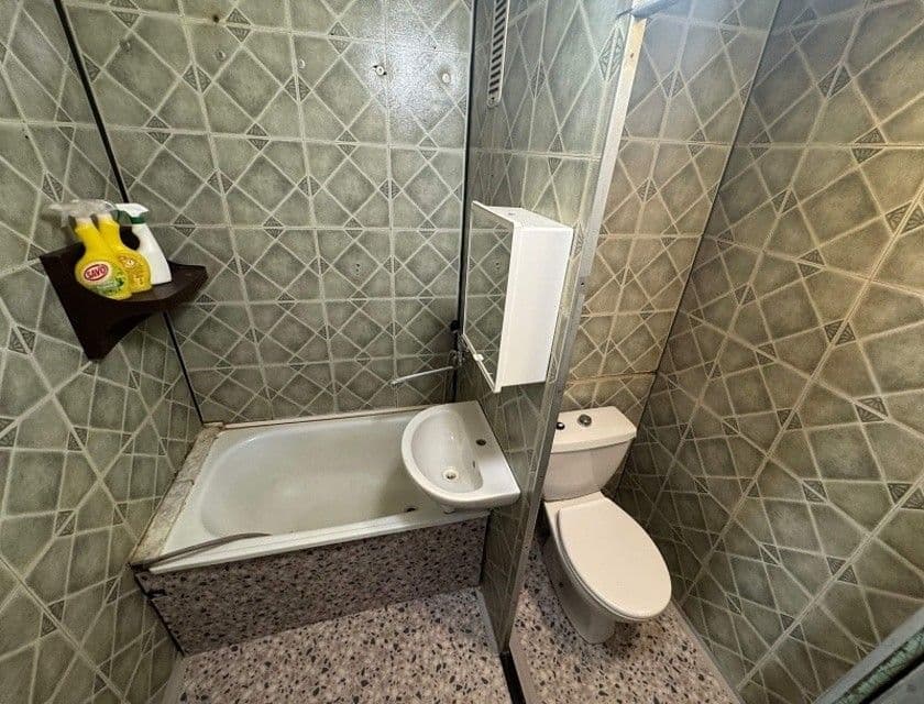 Prodej bytu 2+kk 40 m², Josefa Suka, Most, Ústecký kraj Prodej bytu 2+kk 40 m², Josefa Suka, Most, Ústecký kraj