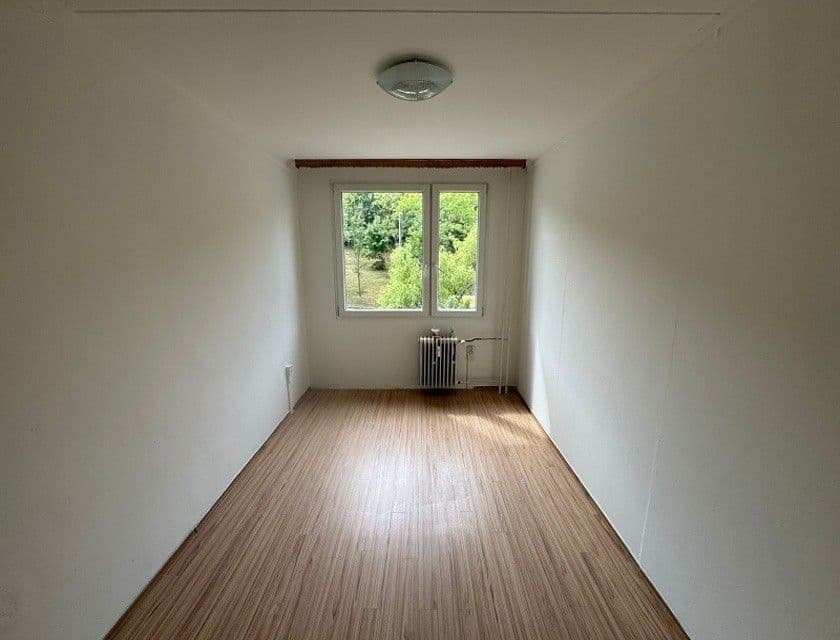 Prodej bytu 2+kk 40 m², Josefa Suka, Most, Ústecký kraj Prodej bytu 2+kk 40 m², Josefa Suka, Most, Ústecký kraj