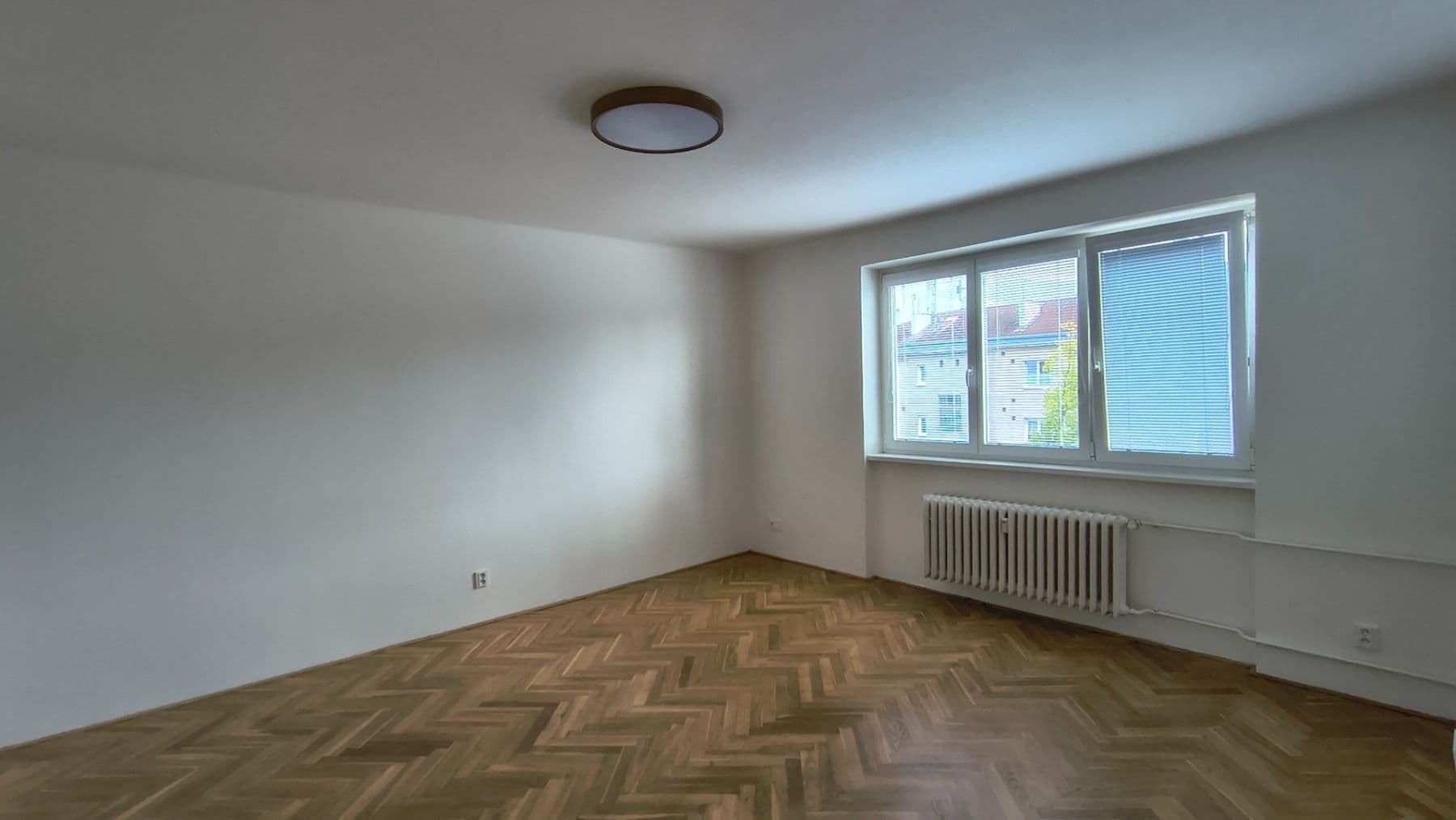 Pronájem bytu 1+1 45 m², Půlnoční, Praha, Praha Pronájem bytu 1+1 45 m², Půlnoční, Praha, Praha