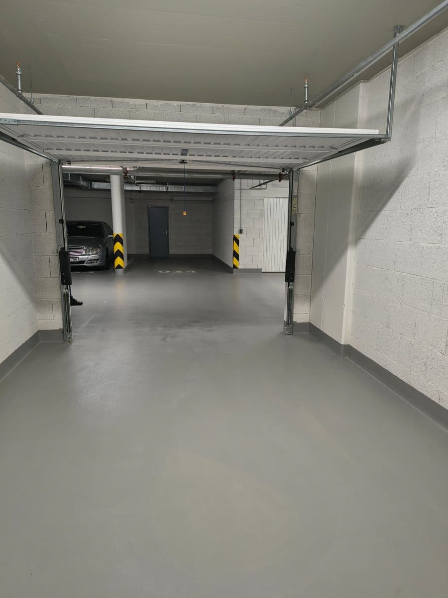 Pronájem garáže 16 m², Gerstelova, Praha, Praha Pronájem garáže 16 m², Gerstelova, Praha, Praha