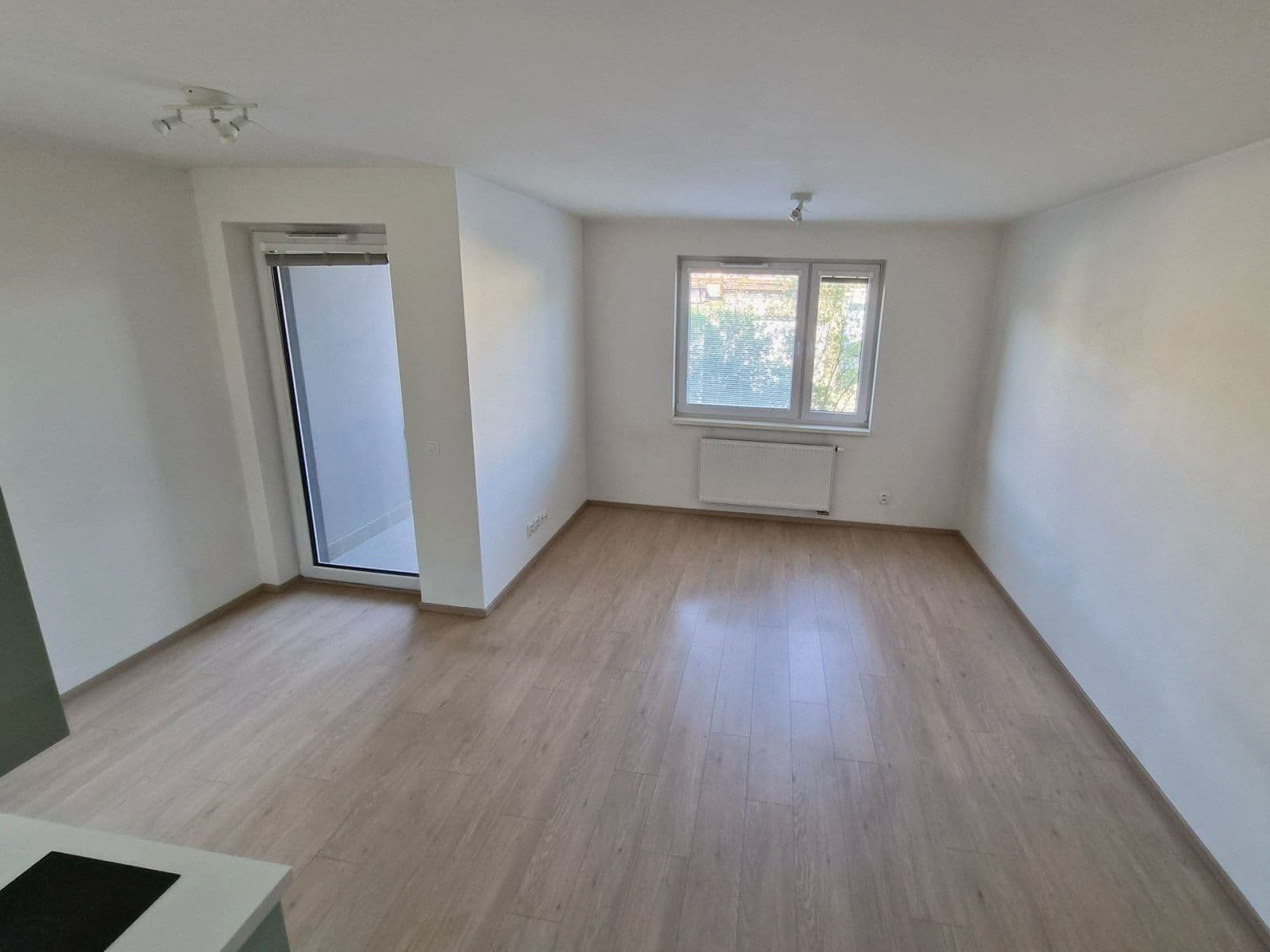 Pronájem bytu 1+kk 38 m², Strnadových, Praha, Praha Pronájem bytu 1+kk 38 m², Strnadových, Praha, Praha