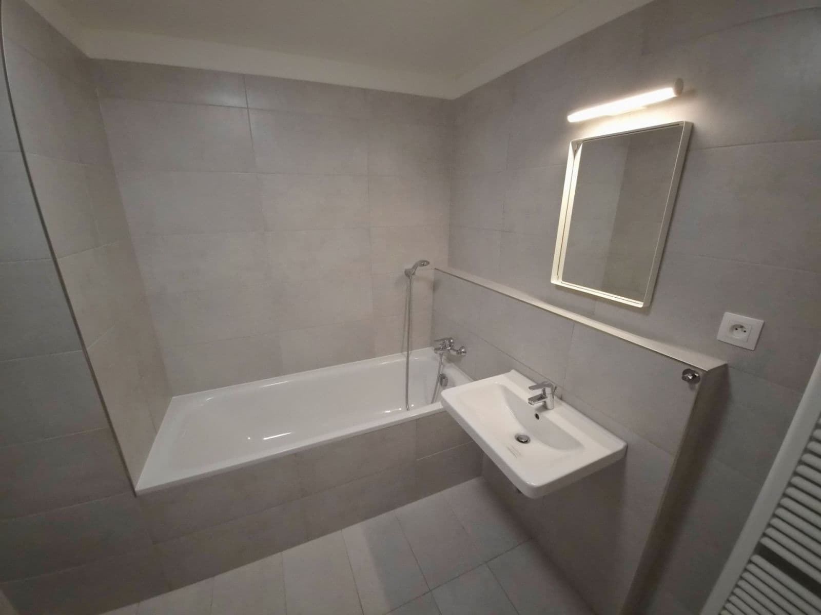 Pronájem bytu 1+kk 38 m², Strnadových, Praha, Praha Pronájem bytu 1+kk 38 m², Strnadových, Praha, Praha