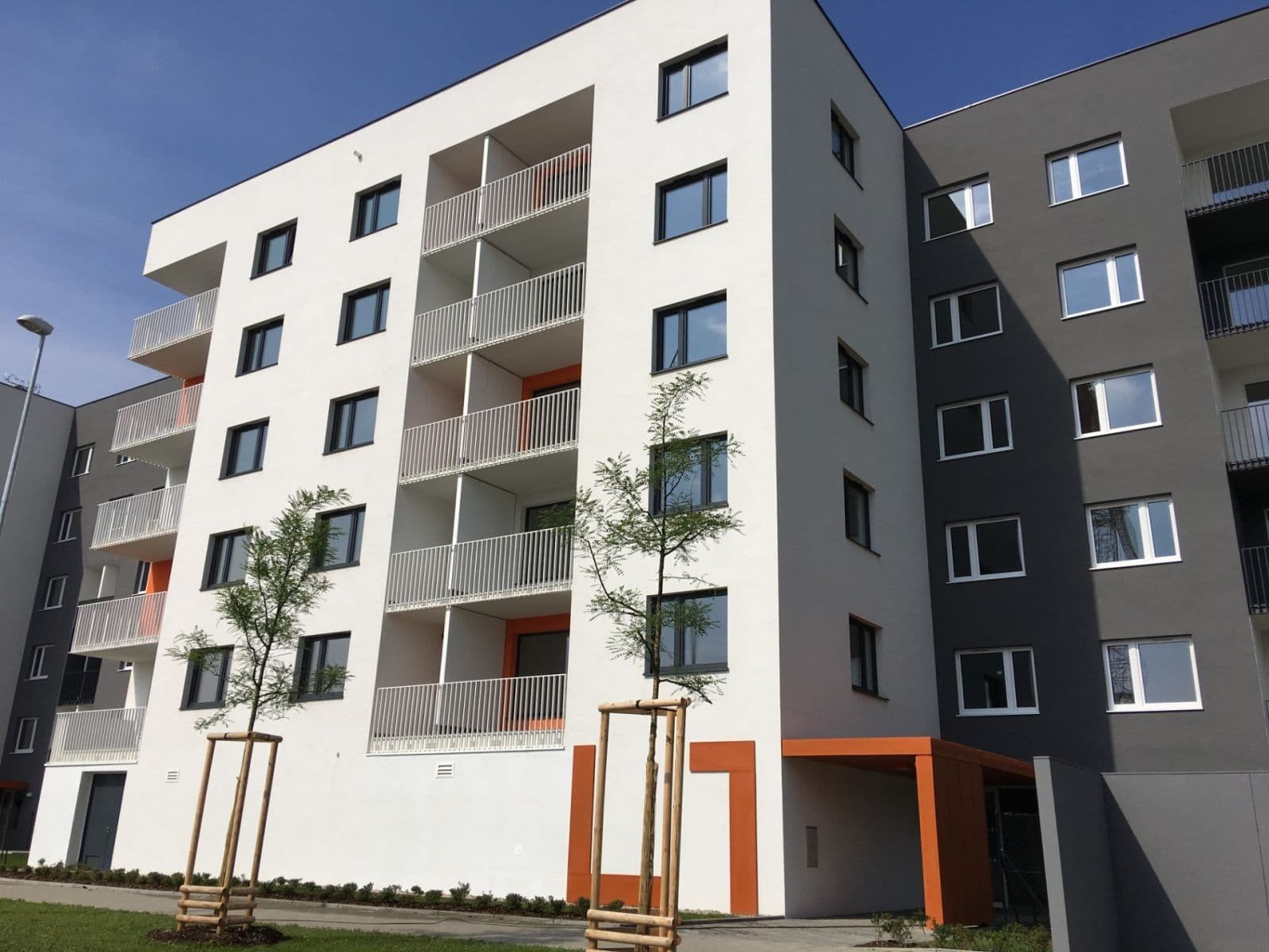 Pronájem bytu 1+kk 38 m², Strnadových, Praha, Praha Pronájem bytu 1+kk 38 m², Strnadových, Praha, Praha