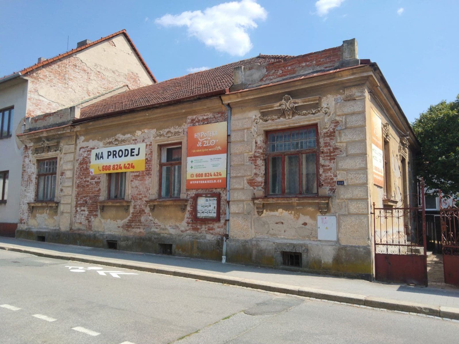 Prodej domu 198 m², pozemek 398 m², Poštovní, Velké Meziříčí, Kraj Vysočina Prodej domu 198 m², pozemek 398 m², Poštovní, Velké Meziříčí, Kraj Vysočina