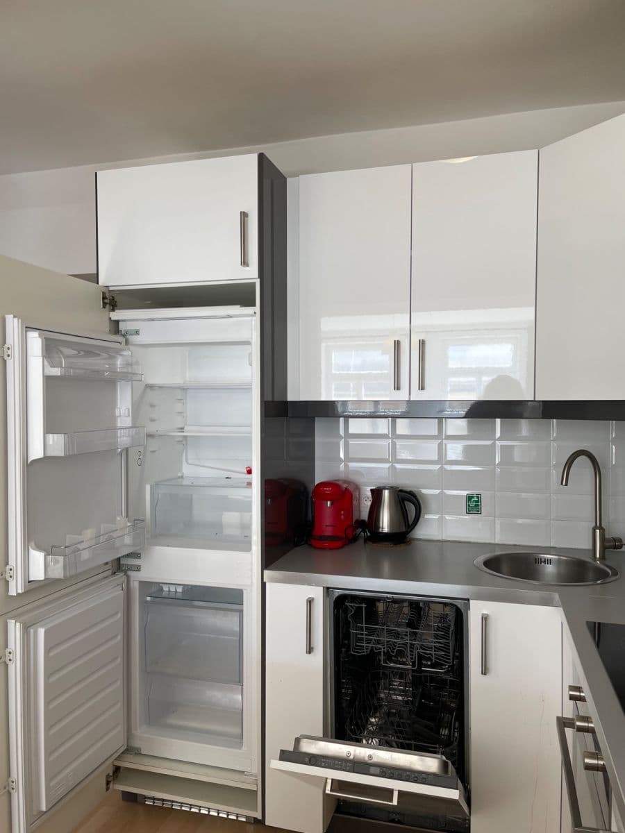 Pronájem bytu 1+1 37 m², Roháčova, Praha, Praha Pronájem bytu 1+1 37 m², Roháčova, Praha, Praha