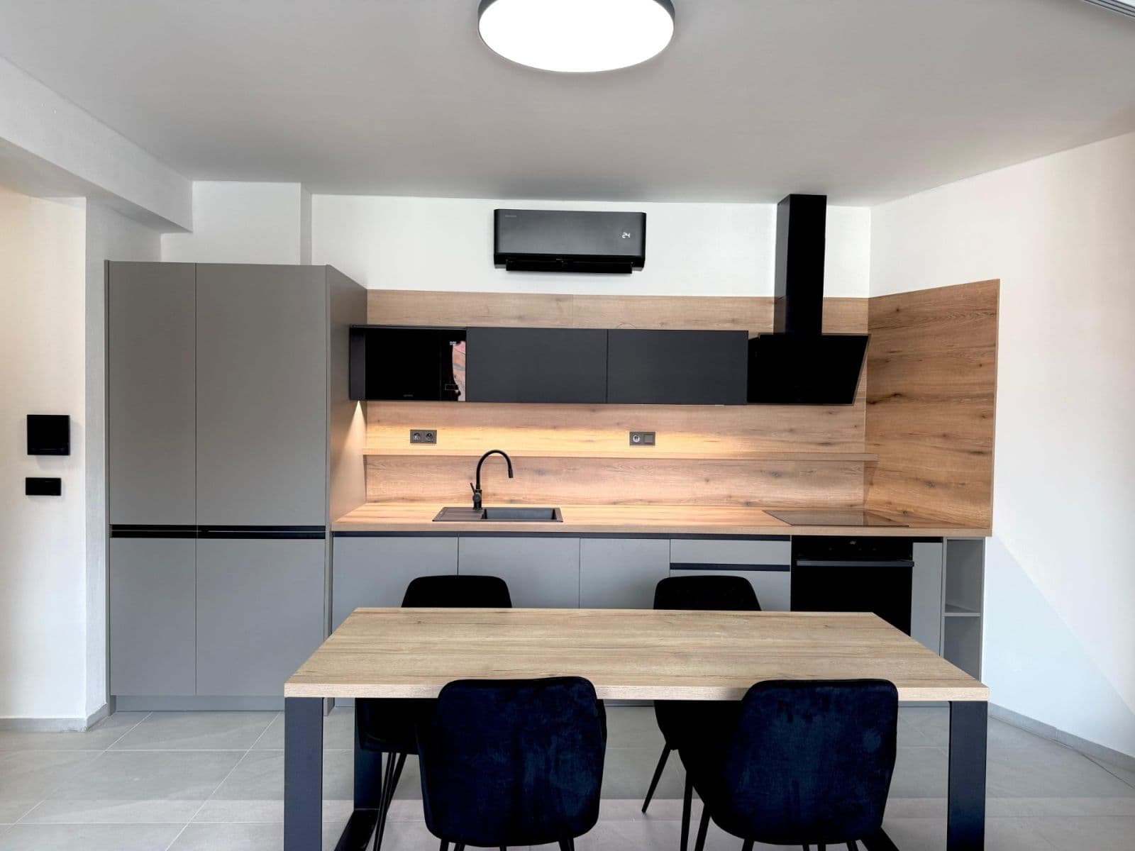 Pronájem bytu 1+kk 42 m², Šmejkalova, Brno, Jihomoravský kraj Pronájem bytu 1+kk 42 m², Šmejkalova, Brno, Jihomoravský kraj