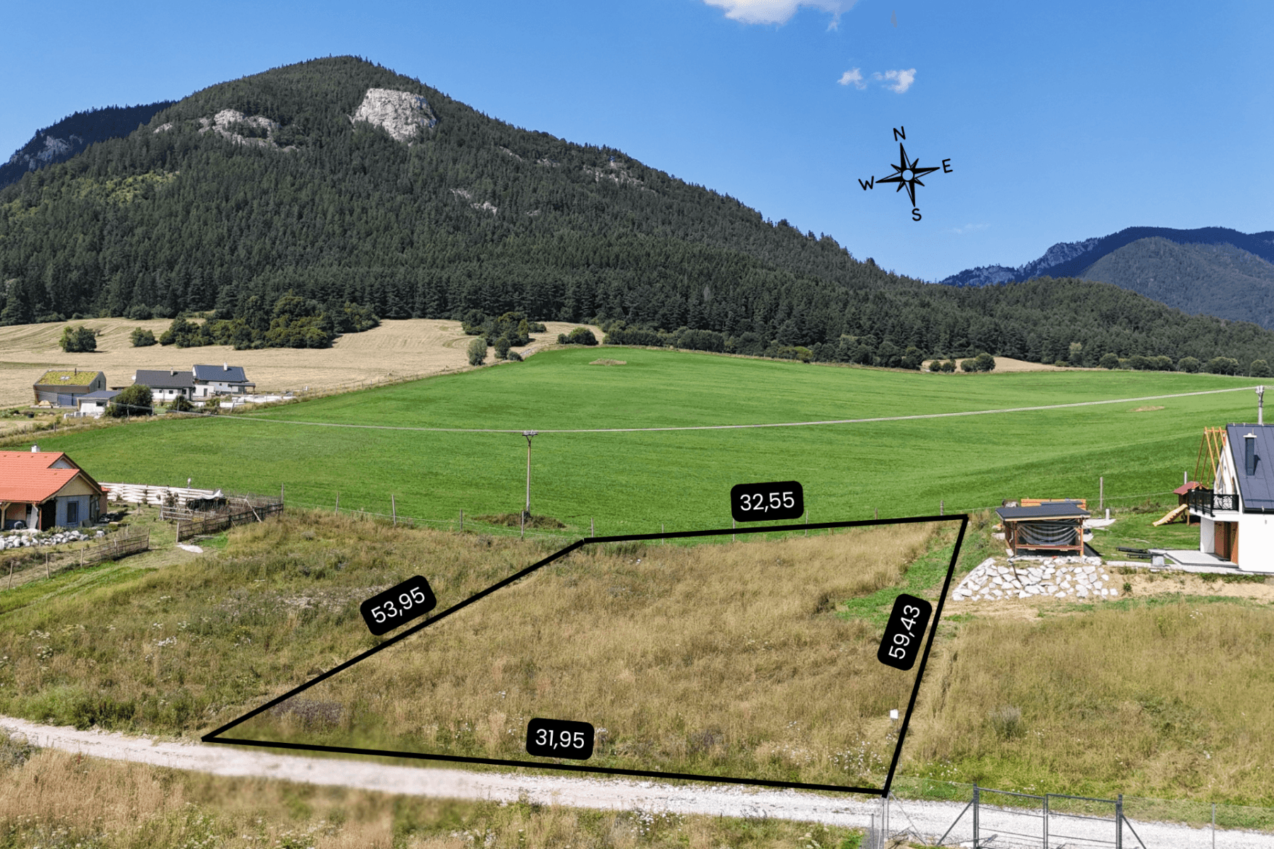 Prodej pozemku 1.821 m², Liptovská Anna, Žilinský kraj Prodej pozemku 1.821 m², Liptovská Anna, Žilinský kraj