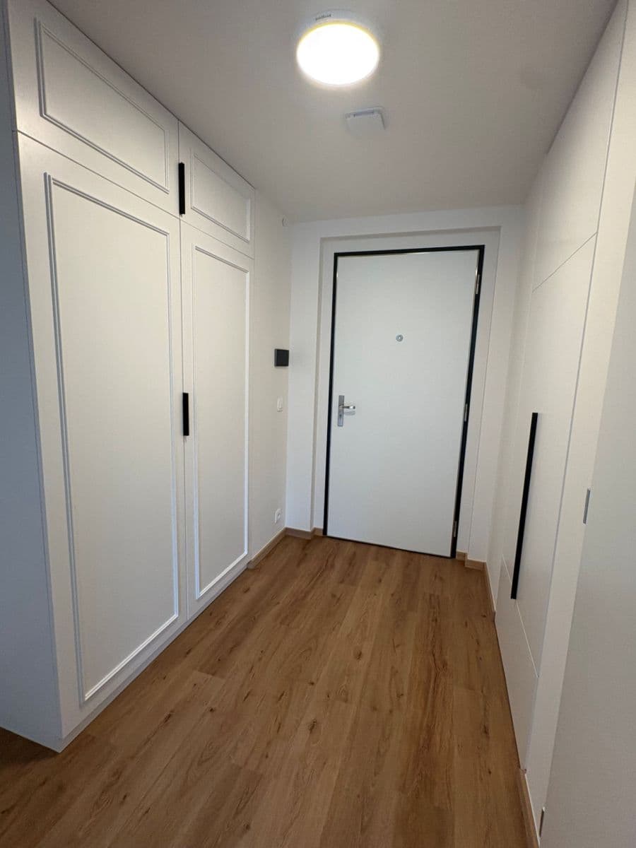 Pronájem bytu 2+kk 49 m², Kárníkova, Praha, Praha Pronájem bytu 2+kk 49 m², Kárníkova, Praha, Praha