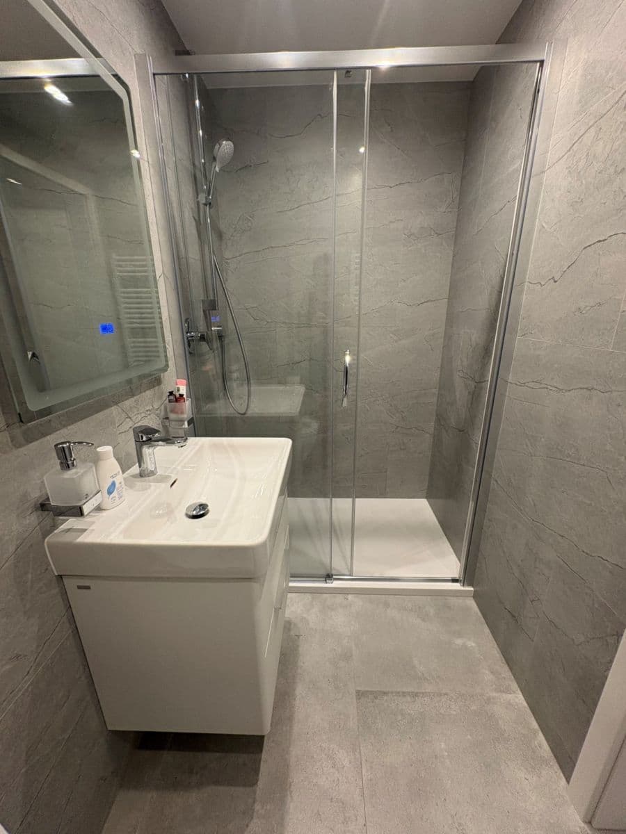 Pronájem bytu 2+kk 49 m², Kárníkova, Praha, Praha Pronájem bytu 2+kk 49 m², Kárníkova, Praha, Praha