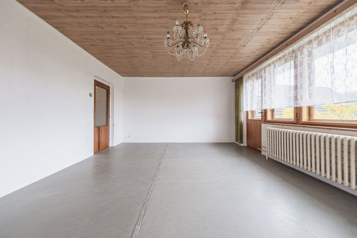 Prodej domu 230 m², pozemek 2.848 m², Bechyně, Jihočeský kraj Prodej domu 230 m², pozemek 2.848 m², Bechyně, Jihočeský kraj