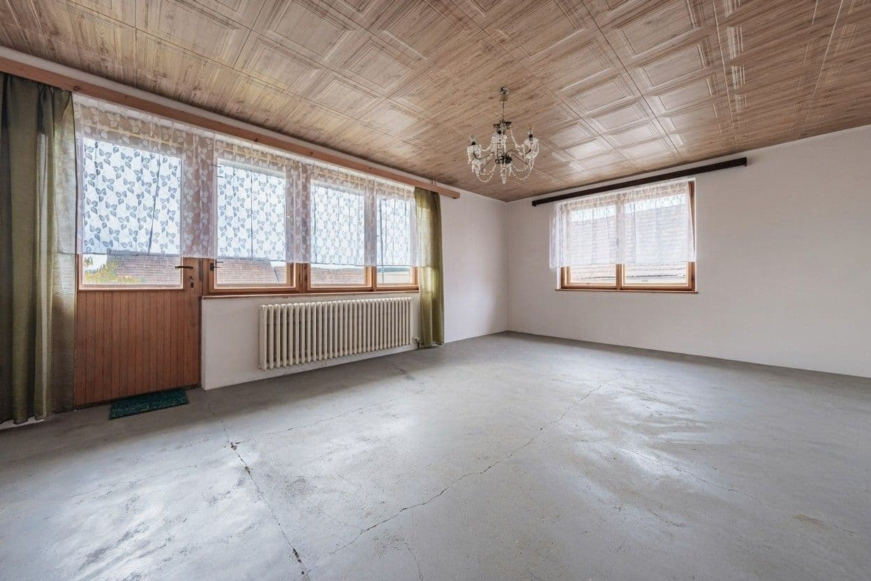 Prodej domu 230 m², pozemek 2.848 m², Bechyně, Jihočeský kraj Prodej domu 230 m², pozemek 2.848 m², Bechyně, Jihočeský kraj